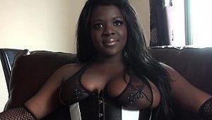  Chubby black babe worships white cock