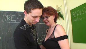  Student Fucks His Much Older Teacher - Mature'NDirty